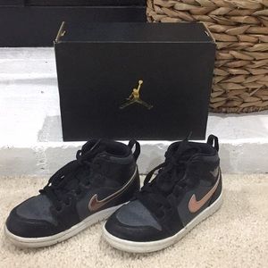 Kids JORDAN 1 retro high BT top tennis shoes 10c